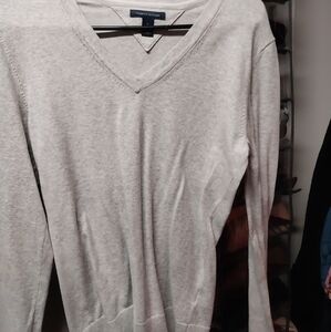 Tommy Hilfiger gray sweater size M